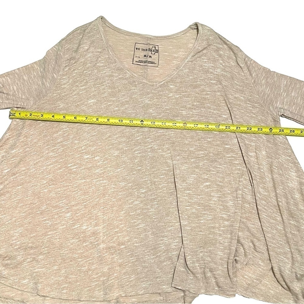 Urban Outfitters We The Free Woman Sand Long Sleeve V Neck Shirt Size M - Picture 14 of 16